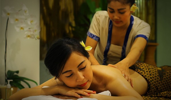 Balinese Massage in Zahra Spa